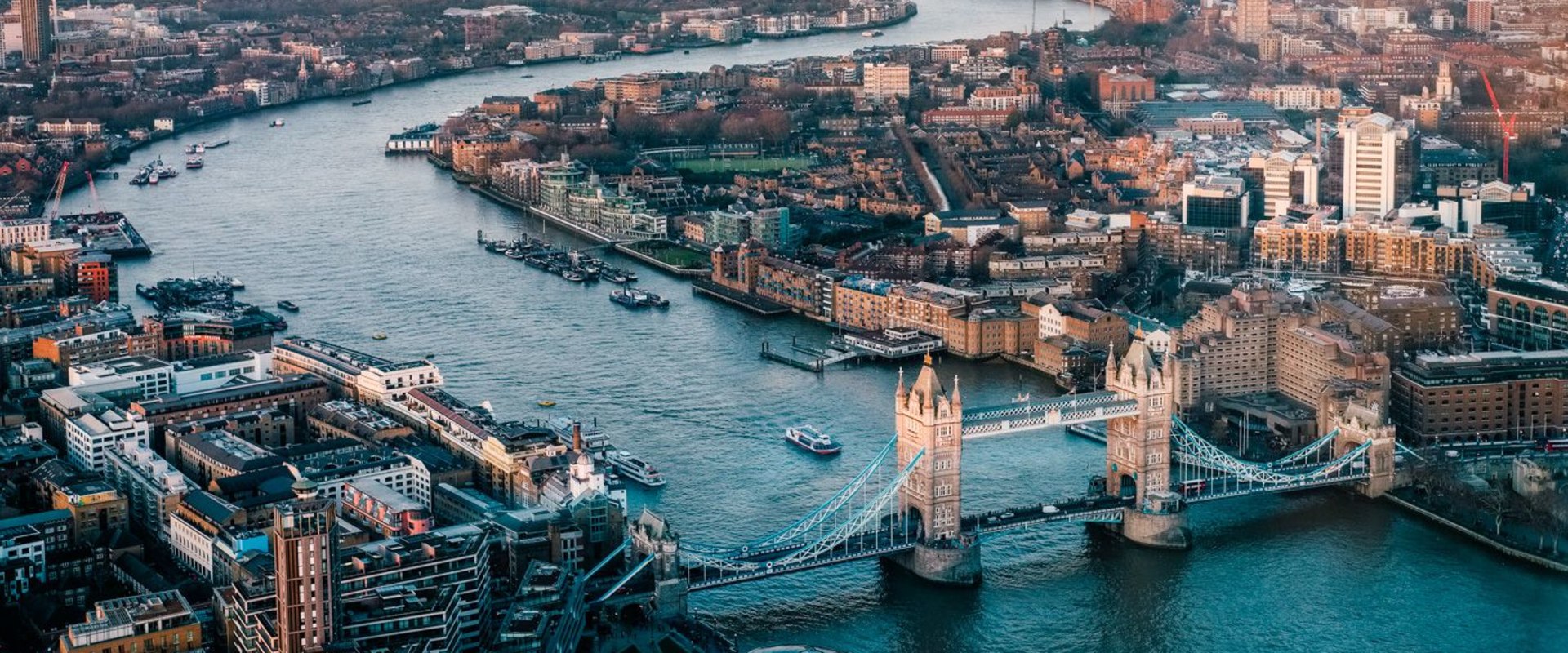 What is the Cost of Entertainment in London?